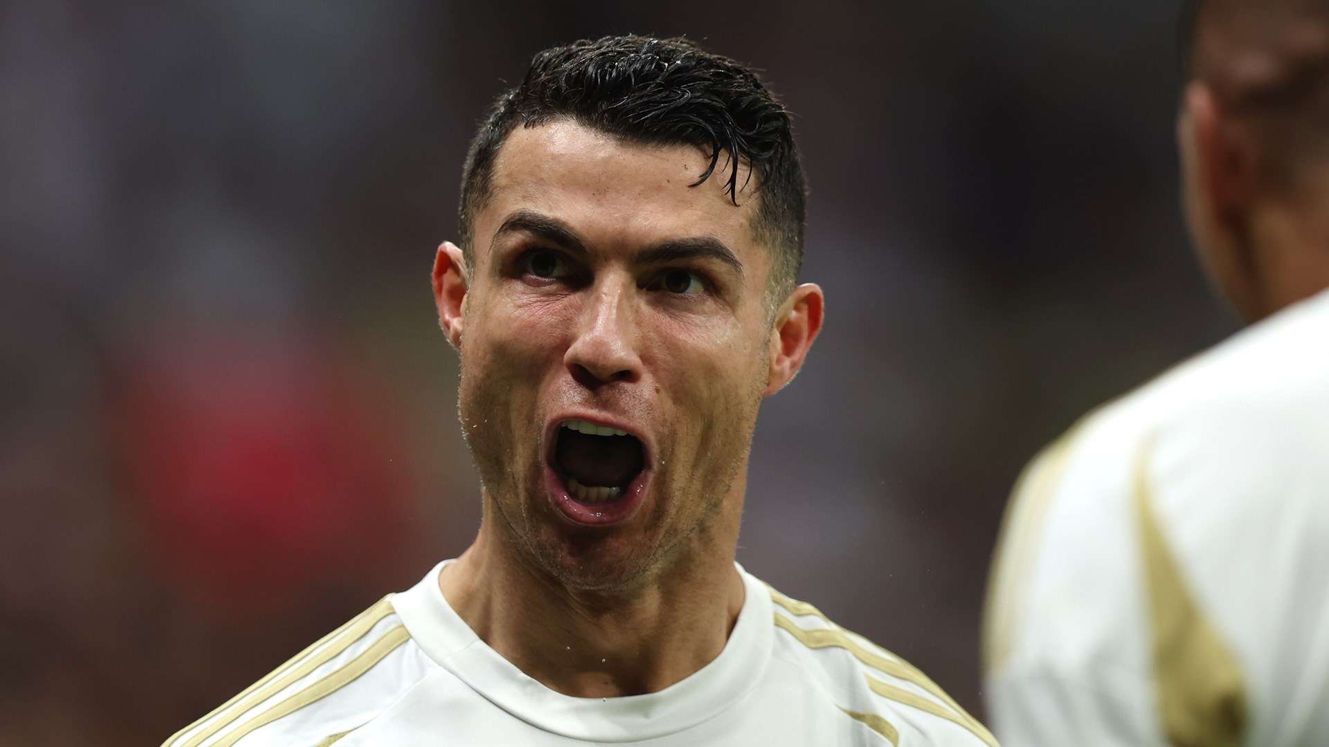 闯入决赛以 闯入决赛以